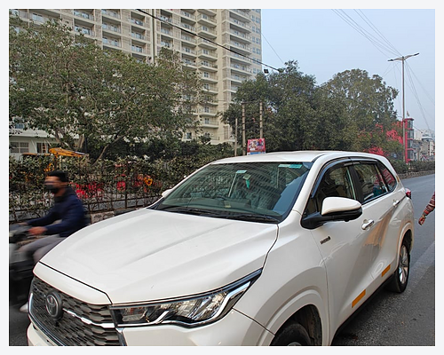 taxi services in Delhi